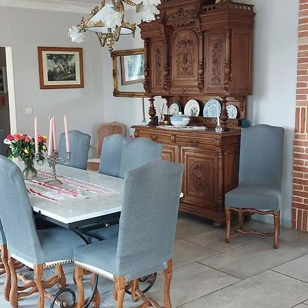 Villa De Charme Avec Piscine Saint-Jory Buitenkant foto